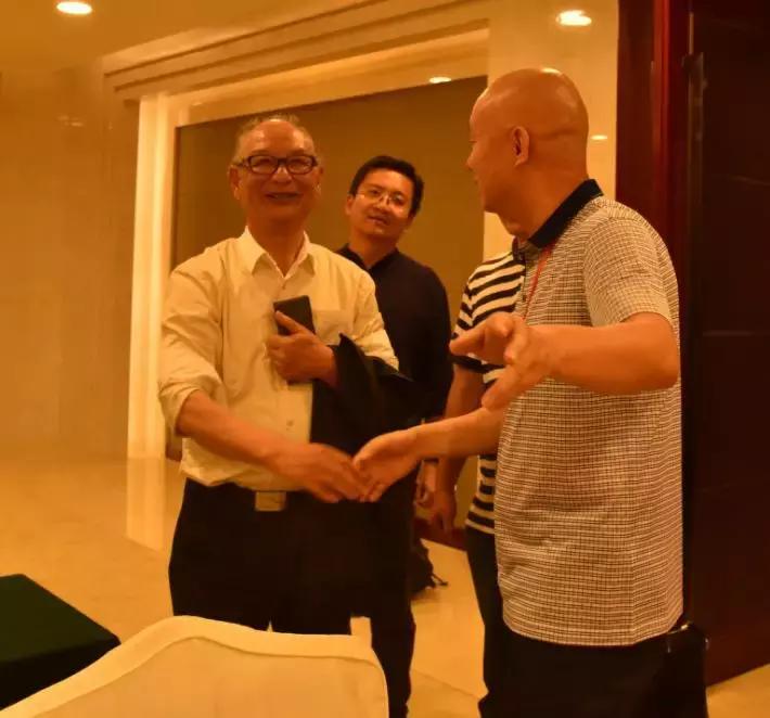 黄龙玉水草花亮点,顶级黄龙玉水草花