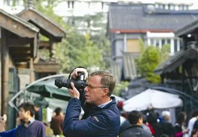 周末还有“任性”的雨！不慌，我们会做到“两个确保”｜新闻班车