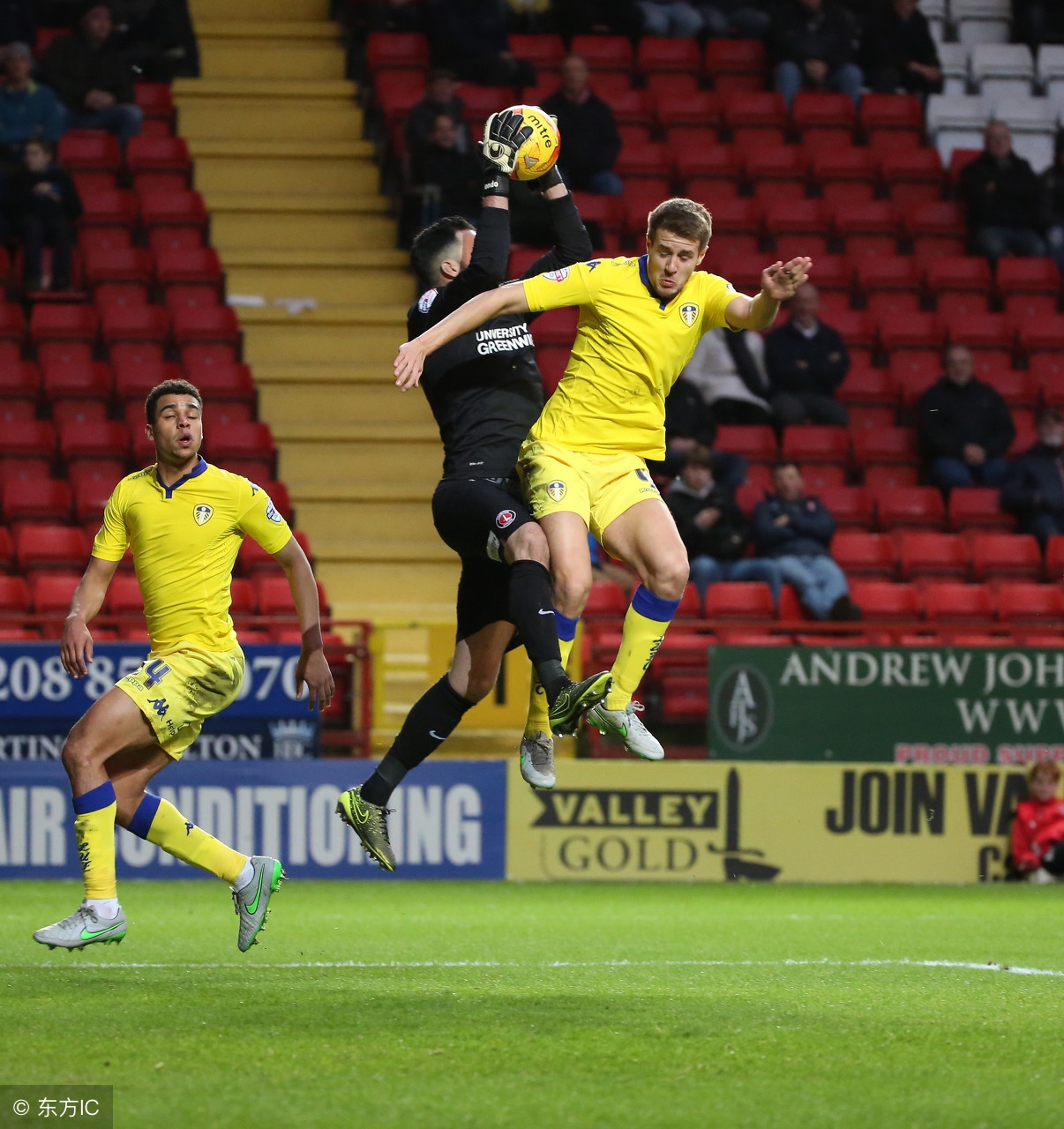 期货和足球哪个难,期货是不是像买股票一样简单