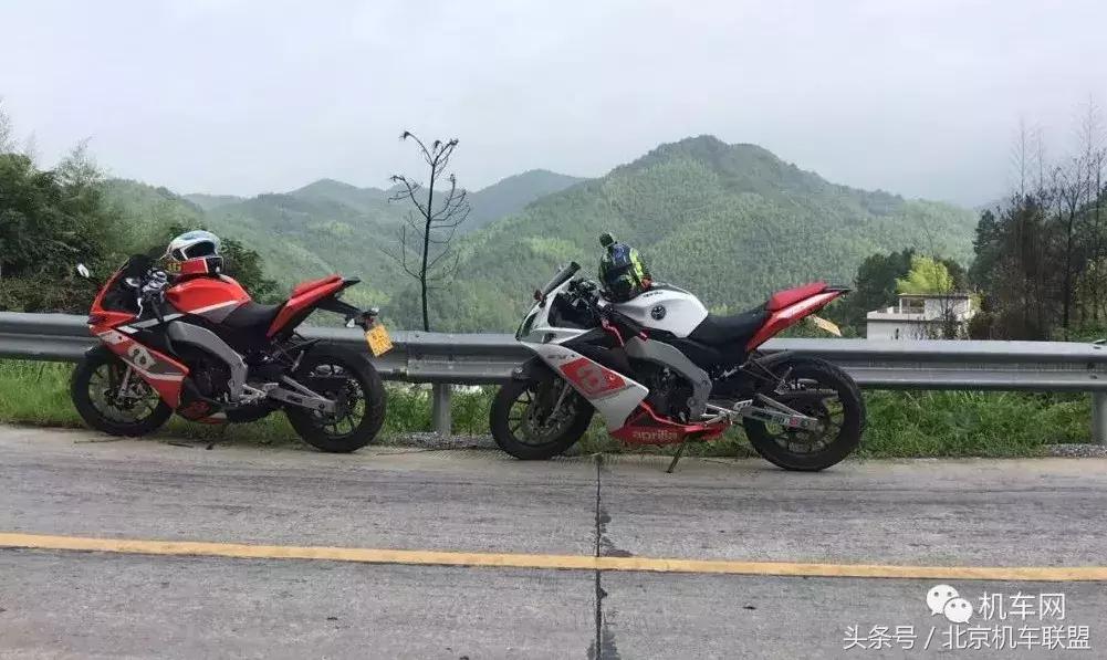 摩友旅途美景,摩友们感受骑行的独特魅力