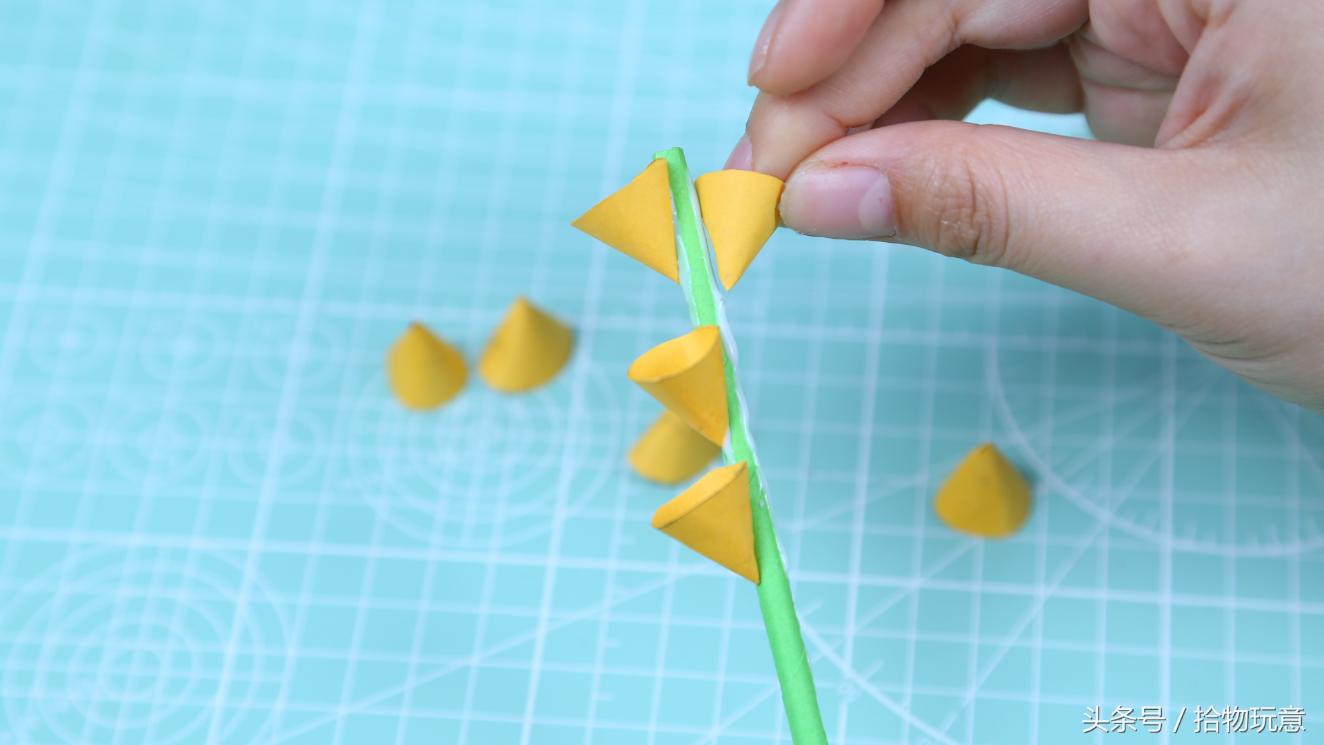 折纸大全简单又漂亮一张纸就完成,手工折纸小白兔又简单又漂亮立体