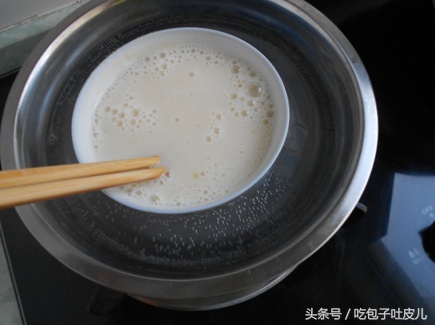 自己做欧洲杯足球蛋糕,世界杯足球面包做法