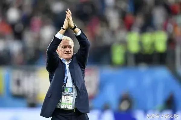 法国队大力神杯夺冠时刻,法国世界杯夺冠20周年