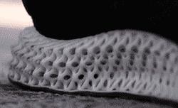 哪款莆田球鞋最难看出来,莆田纯原版球鞋和正品有什么区别