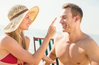 男生油性皮肤怎么护理脸部,男生油性皮肤请问如何护理