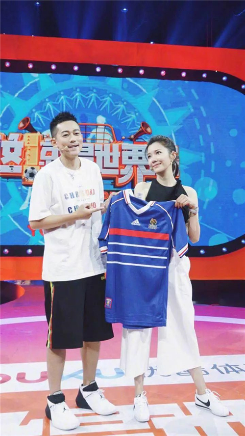 那些曾因足球走红的大V，这届世界杯都去哪儿了