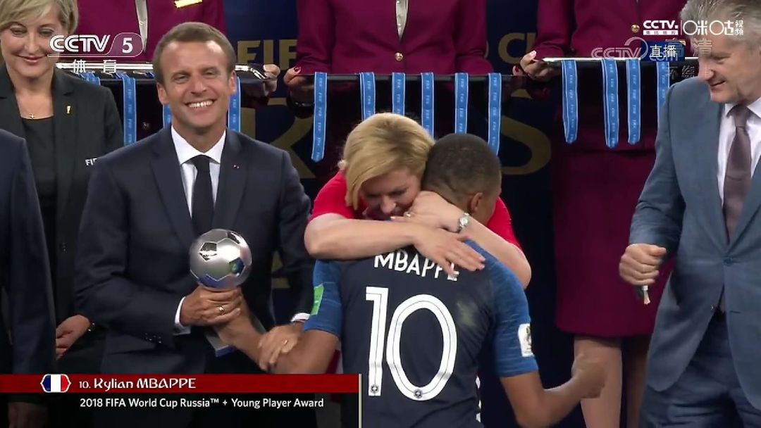 世界杯法国夺冠后狂欢,世界杯法国夺冠2006