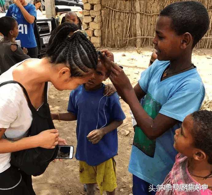 20岁姑娘一个人穷游中国,山西姑娘一个人在旅游