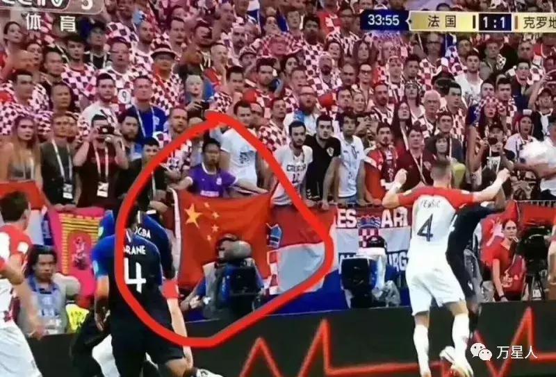 本以为是青铜没想到是王者名场面,本以为是王者没想到是青铜笑喷了