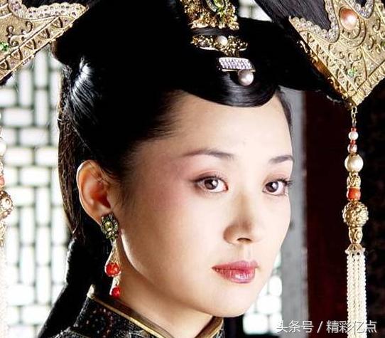 《邪不压正》，最大的看点竟是她的翘臀