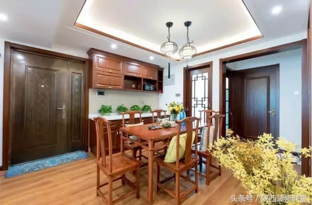 中式无主灯客厅吊顶效果图,80平客厅法式吊顶