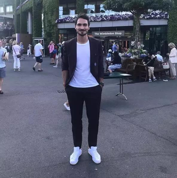 如果举办足球界穿衣世界杯，法国队一定拿不到冠军