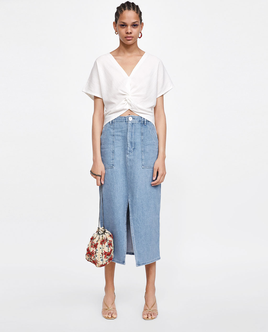 夏天粉白色系穿搭显白,简单大方显白适合夏天穿清新自然