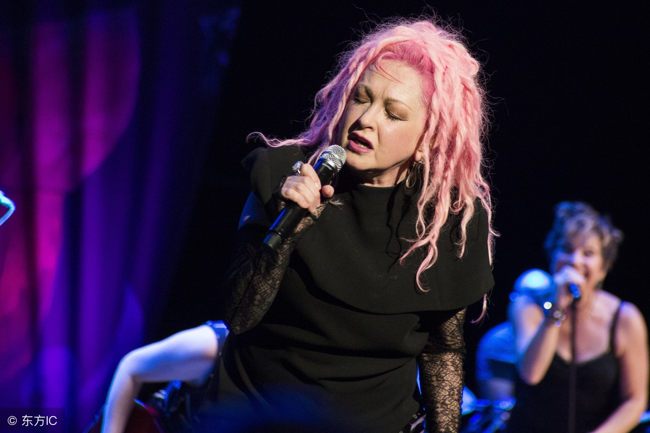 唱歌跟不上伴奏怎么训练,唱歌怎样掌握节奏节拍