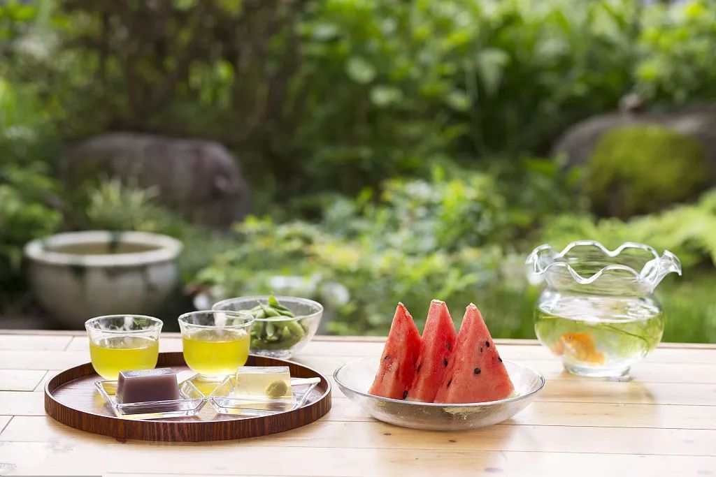 三伏天千万要少吃这四种水果,三伏天千万不要吃寒凉食物