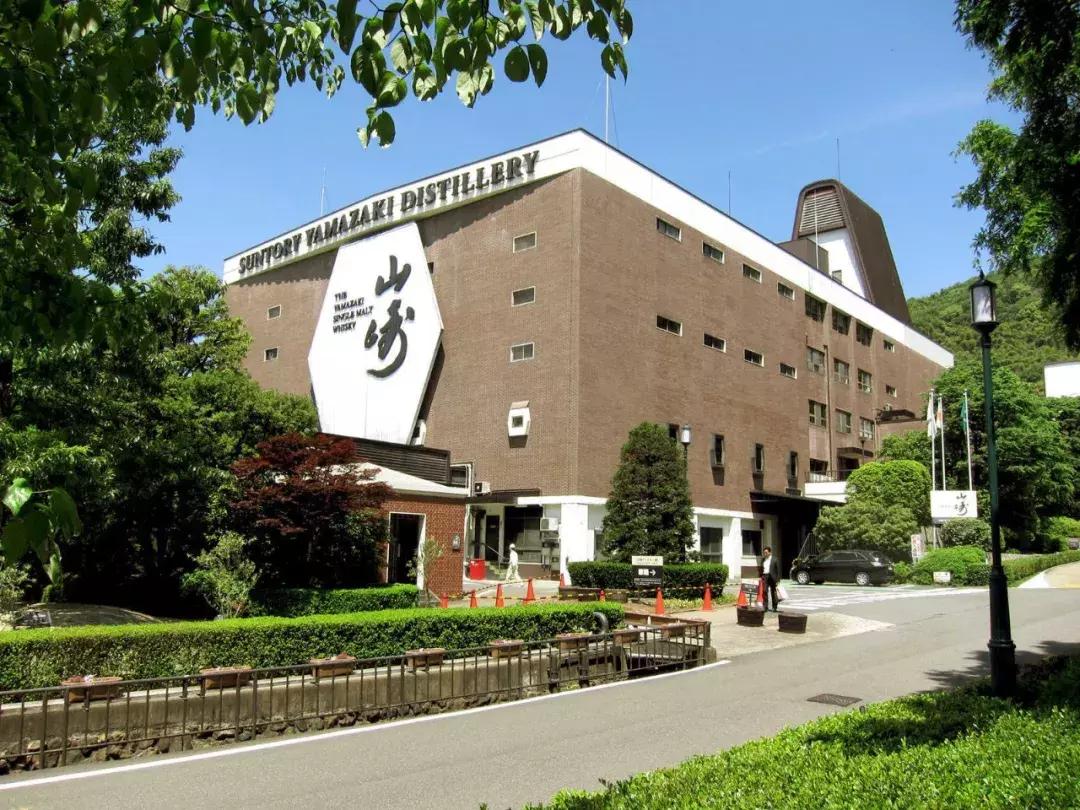 山崎威士忌真实照片,山崎威士忌60周年拍卖纪录