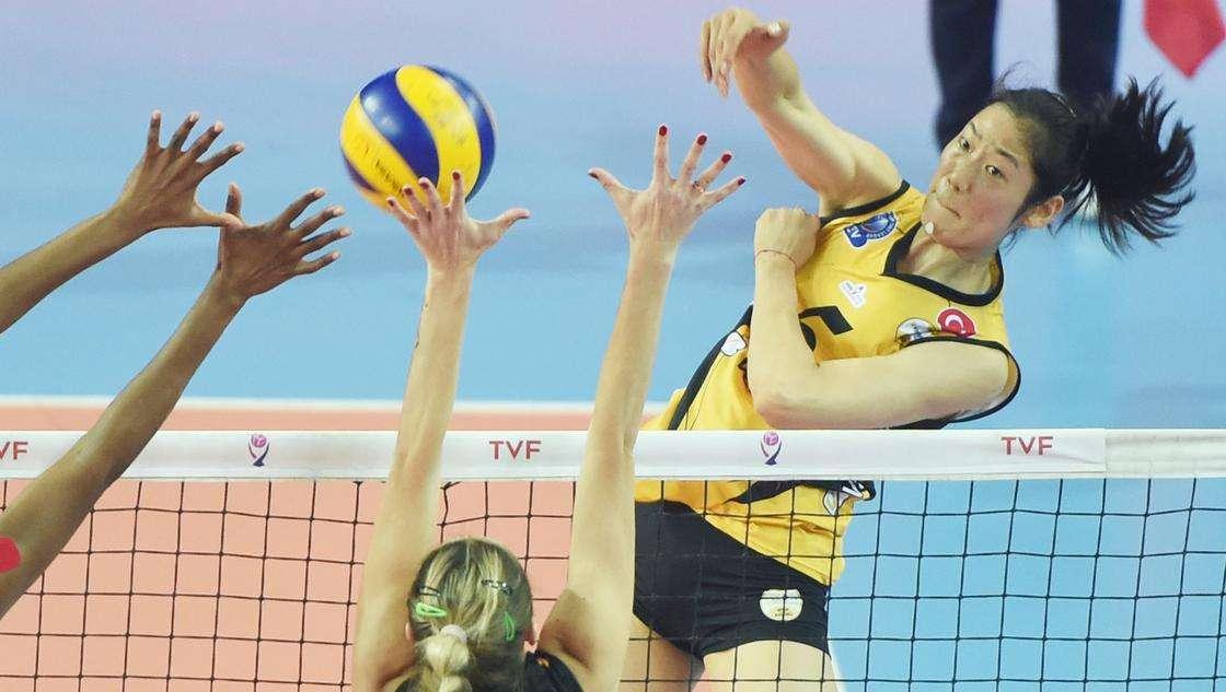 中国女排跟美国女排的情况怎么样,美国女排为什么崛起