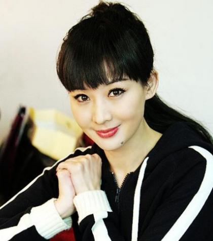 孙楠二婚妻子潘蔚照片,孙楠二婚老婆潘蔚照片