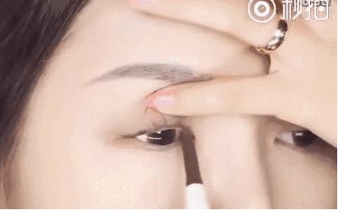 3分钟搞定的心机妆！男朋友都夸我“素颜”美的冒泡！