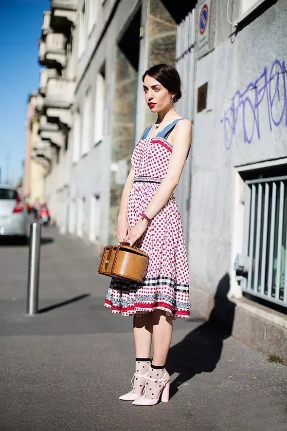 鏉ㄥ箓鎴氳枃閮藉湪绌跨殑绉嬪啲鐖嗘,鎴氳枃鏉ㄥ箓鍚屾琚滃瓙