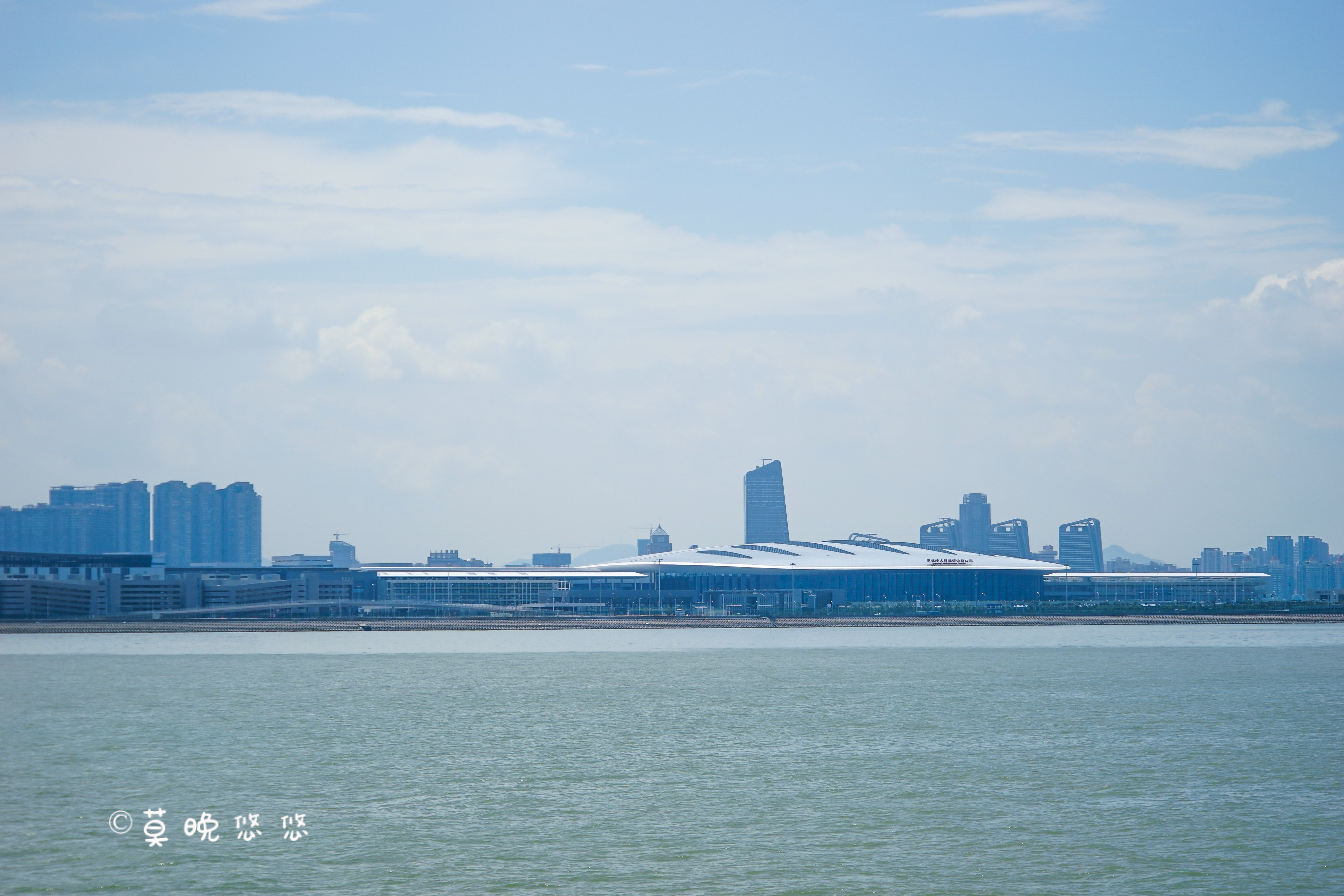 珠海旅游新地标，90分钟游船，看世界最长跨海大桥