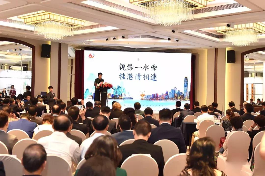 在广西代表团讲话,广西代表团来到深圳