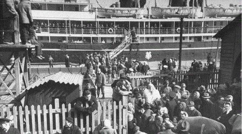 一位戏精老板，一场资本运作的神迹