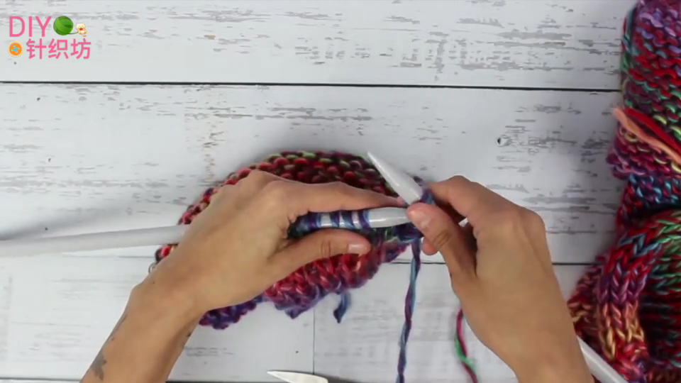 织毛衣教程时尚开衫,时尚棒针织毛衣的教程