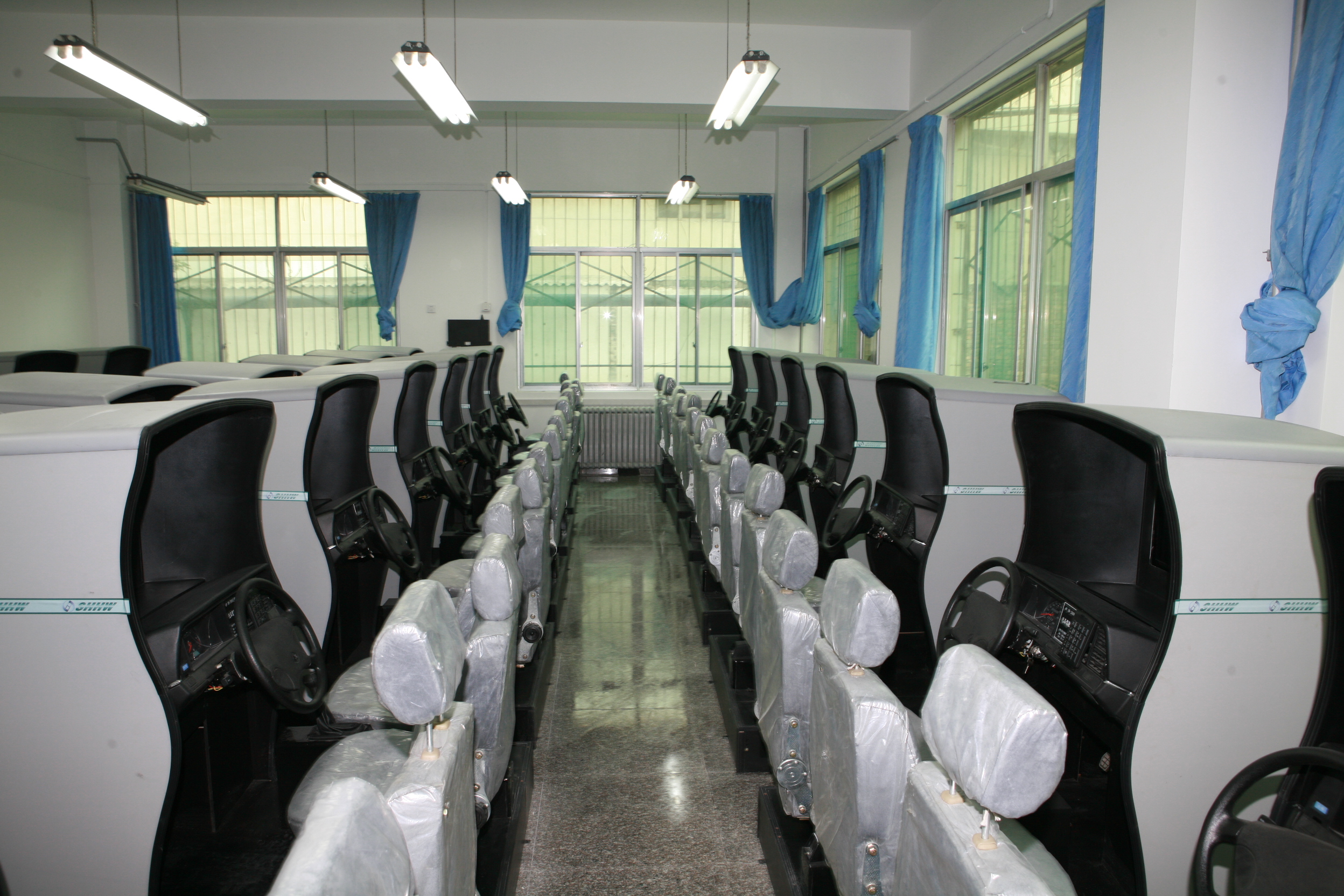 栉风沐雨砥砺前行薪火传承,栉风沐雨，砥砺前行