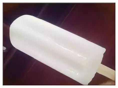 怎么对付熊孩子吃冰淇淋,冬天吃雪糕对付熊孩子