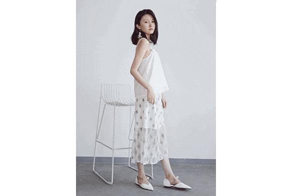 不对称半裙露腿,半裙不规则显瘦