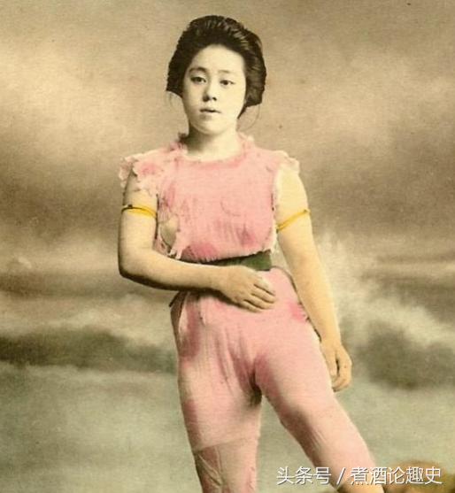 百年前女性泳装,百年前日本女子照片