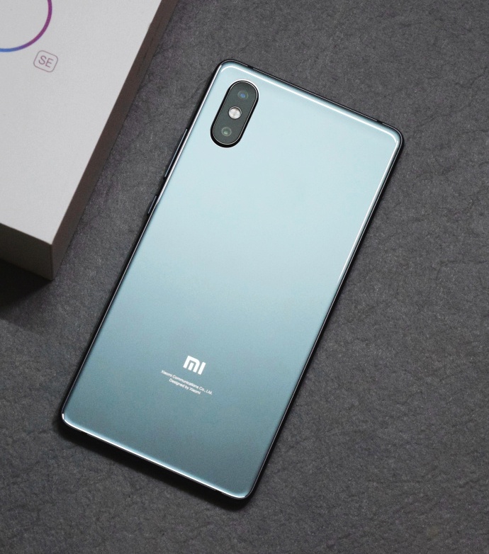 小米8se骁龙710跑分,麒麟710和小米8