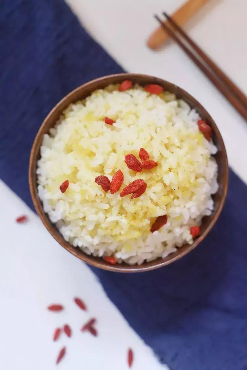 南宁这家专注“*鸡做**”的店，让吃货们每天沉迷“吃鸡”无法自拔！