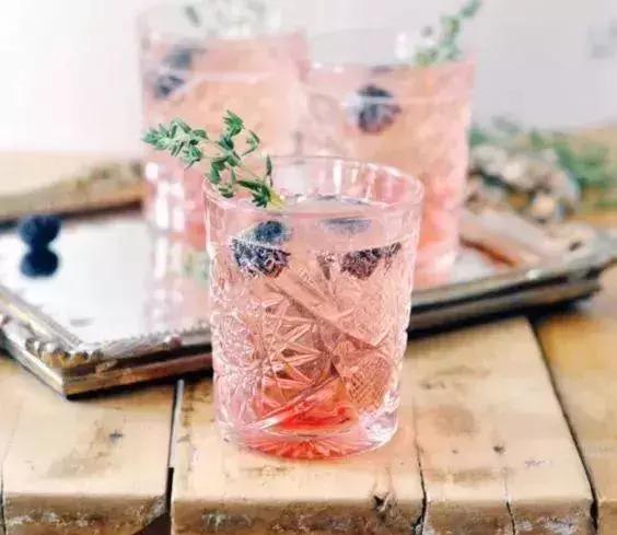 夏季吃醋好处多！软化鱼刺、美白皮肤、去头屑却都是谣传