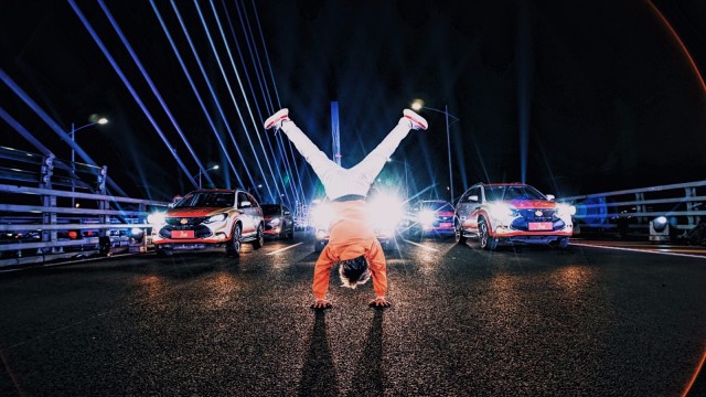 跑酷达人带你感受阻碍快感,捷波朗耳机蓝牙