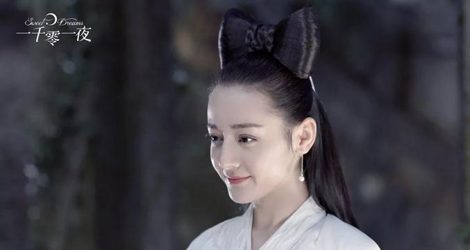 迪丽热巴现身发布会现场，发生了什么？「整形医生王明利」