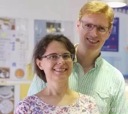 汪涵都点赞！这对德国夫妻在长沙开面包店，还有65个中国聋哑孩子