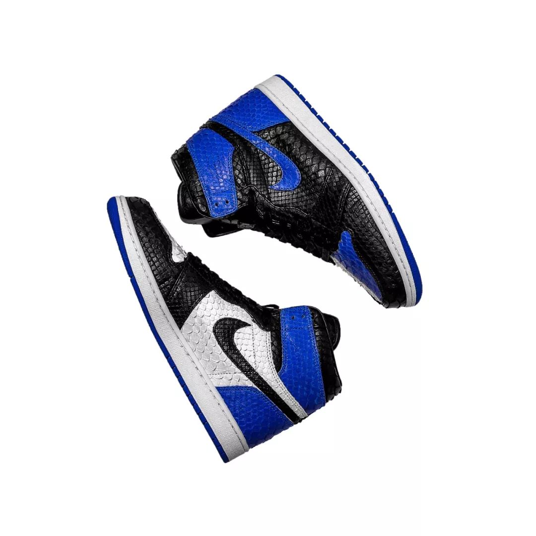 潮闻快食Champion推出金链设计!MMW曝光ALYX最新鞋款