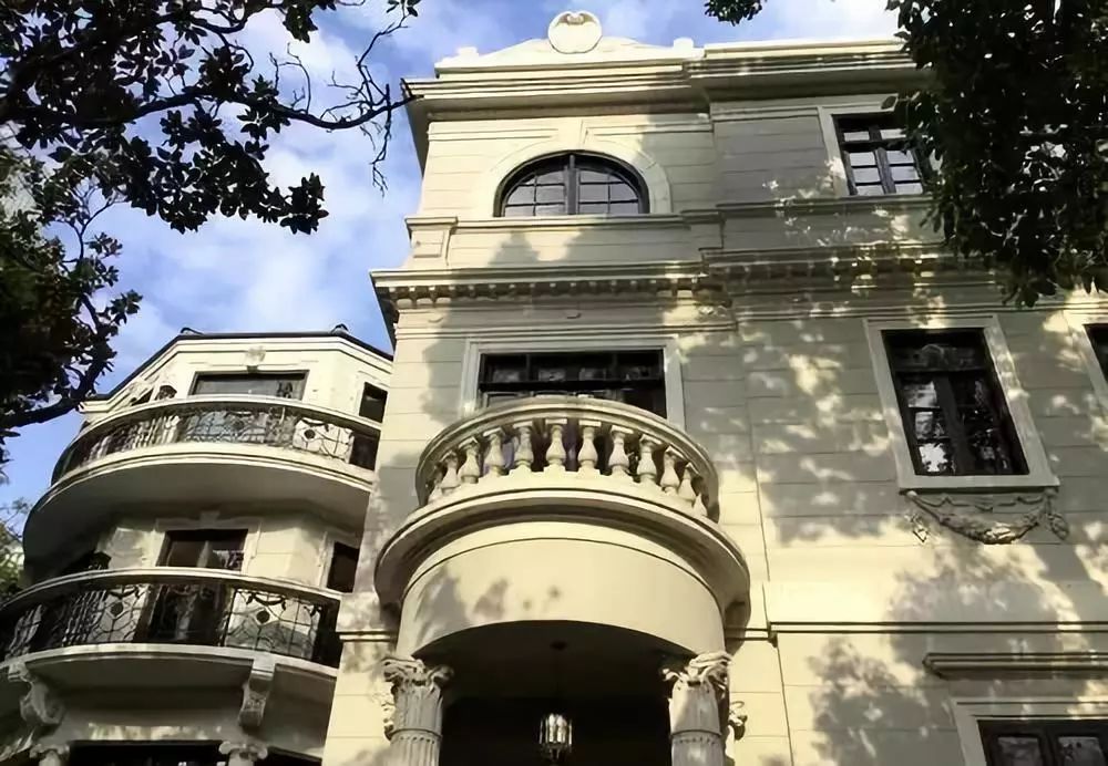 魔都超美的网红打卡圣地安福路,上海网红打卡地必去的路