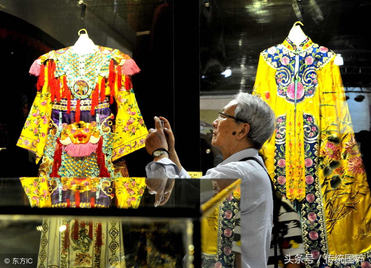 京剧服装长袖图片,京剧戏剧服装