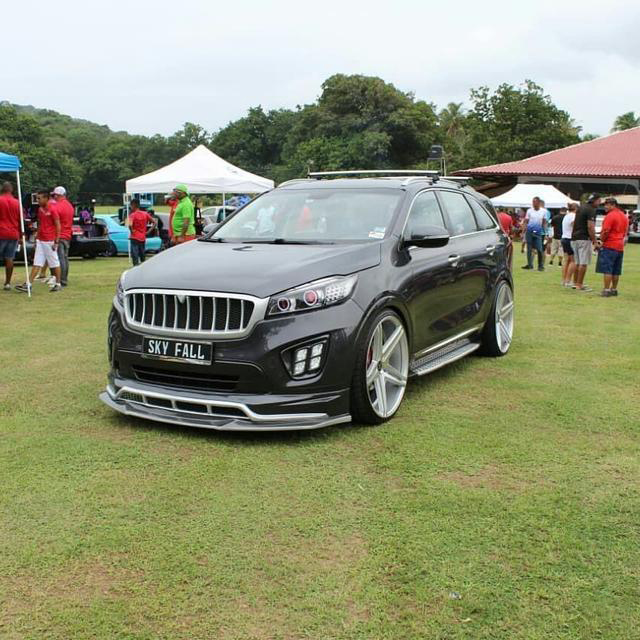 这辆欧亚混血的索兰托，日子过的有点艰难