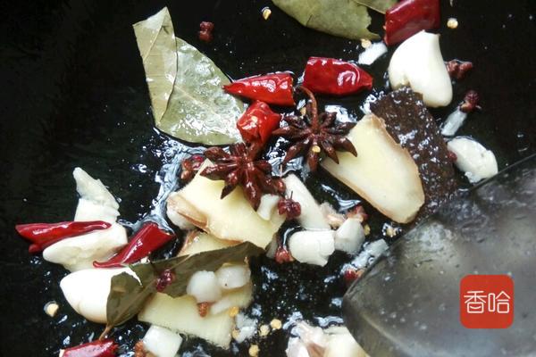 如何煮牛腩又烂又好吃,牛腩如何煮得软烂多汁