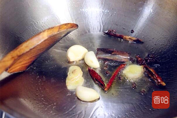 如何煮牛腩又烂又好吃,牛腩如何煮得软烂多汁