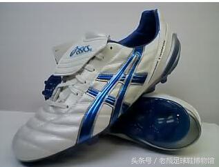 世界杯战靴盘点,南非世界杯复刻版足球鞋