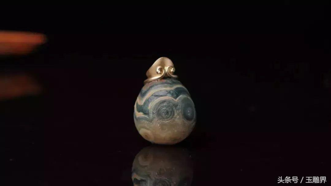 戈壁滩石头雕刻精品,戈壁奇石打磨