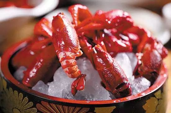 当心“冰箱杀手”!苏州孕妇馋嘴冰镇小龙虾,遭感染紧急剖宫产