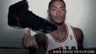 来来来~对比全球鞋迷的show鞋排行Top30看看自己的C位球鞋排在哪