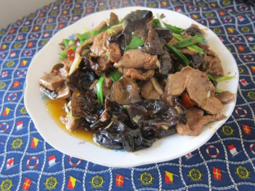 回眸一笑百媚生的眼神好迷人,回眸一笑百媚生迷人的眼睛