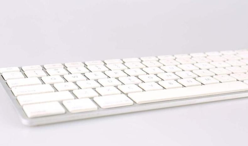 笔记本键盘脏了怎么清理,苹果键盘脏了怎么清理